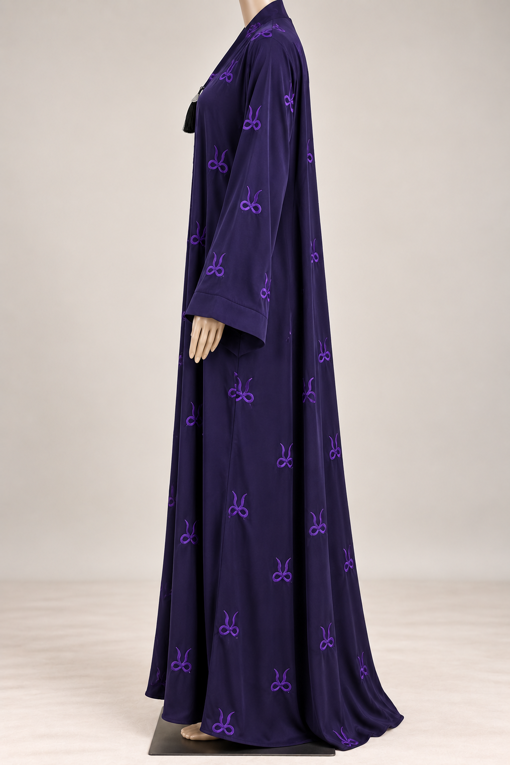 Ribbon Bloom Abaya